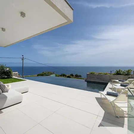 Villa Guindaste I By An Island