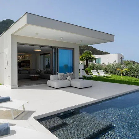 Вилла Guindaste I By An Island